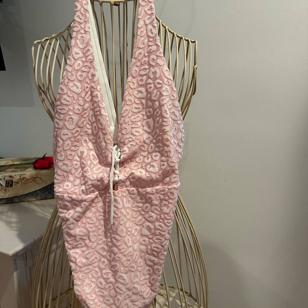 Pink Leopard Print One-Piece Swimsuit